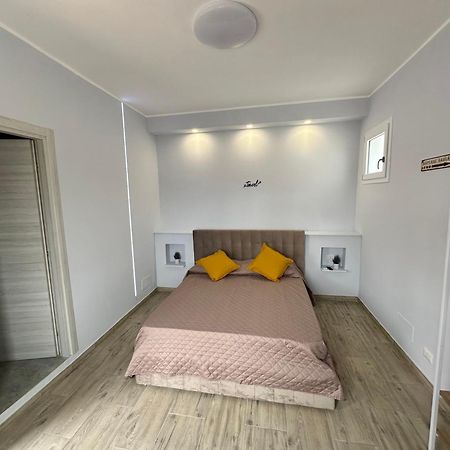 Fcoairporthouse Lejlighed Fiumicino Eksteriør billede